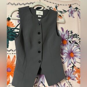Aritzia Wilfred Charcoal Sleeveless Top/ vest
